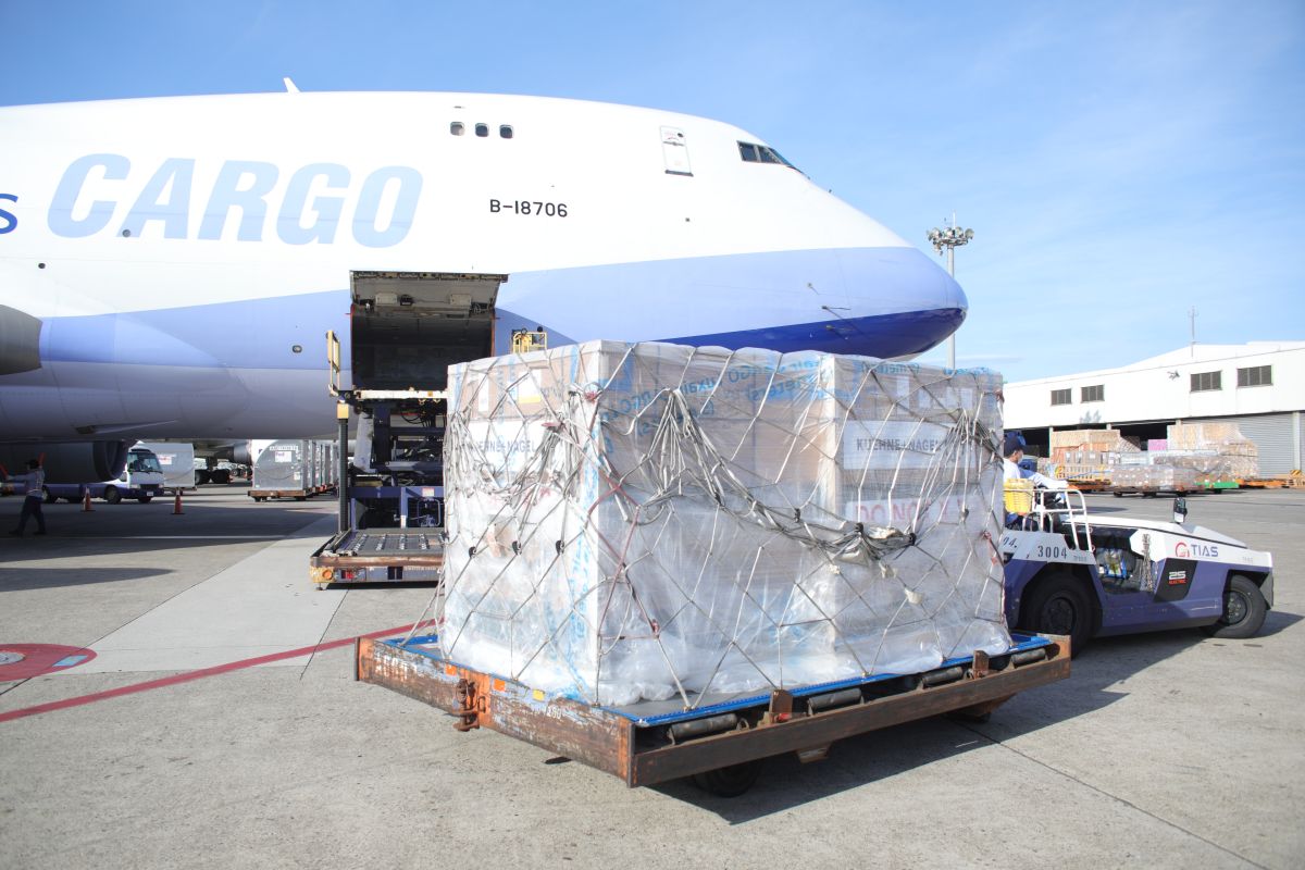 ▲首批15萬劑莫德納疫苗5月28日抵台，6月18日再迎來第二批。（圖／指揮中心）