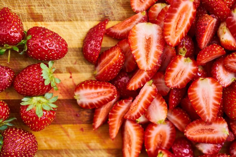 ▲草莓是許多人喜歡吃的一種水果，不僅顏值高、味道好，營養也相當豐富，特別受到女性朋友的喜愛。（示意圖／翻攝自Pixabay）