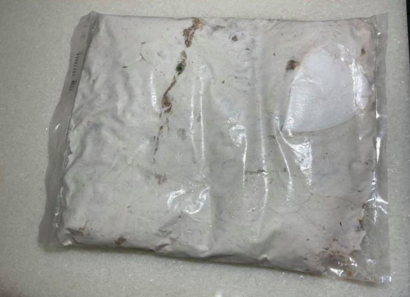女爽買冷凍宅配!一拆箱見「整袋黏土」 真相曝光全愣了