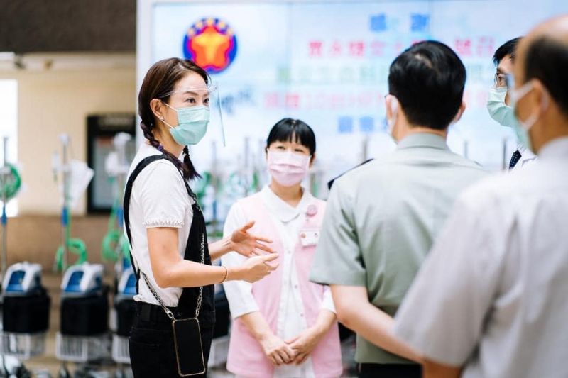 ▲▼賈永婕善舉受全國矚目。(圖/賈永婕臉書)