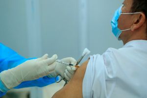 越南：計劃年底與明年初接種第3劑疫苗
