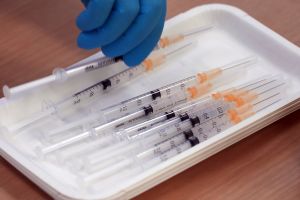 美批准接種升級版雙價疫苗　對抗Omicron新變異株