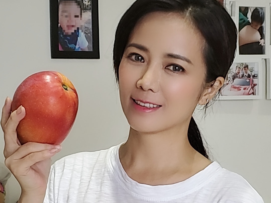 ▲陳仙梅購買屏東芒果挺果農。（圖／翻攝陳仙梅臉書）