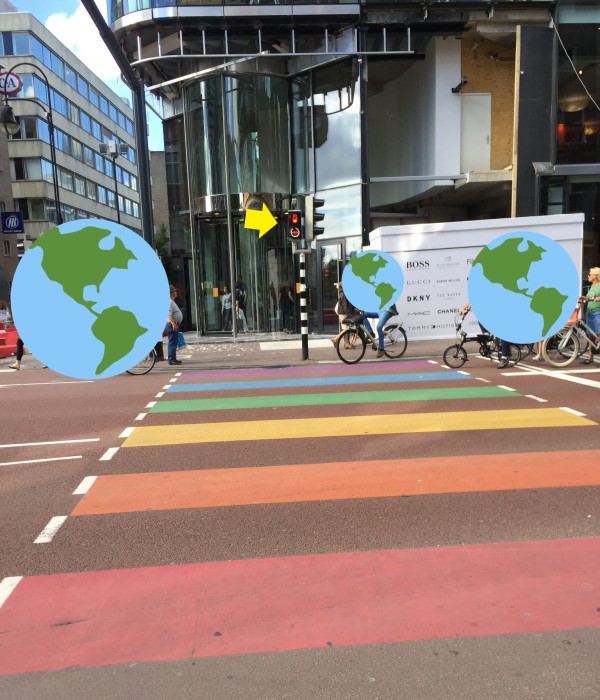 荷蘭出現「米菲兔紅綠燈」　搭配彩虹斑馬線彷彿童話王國！