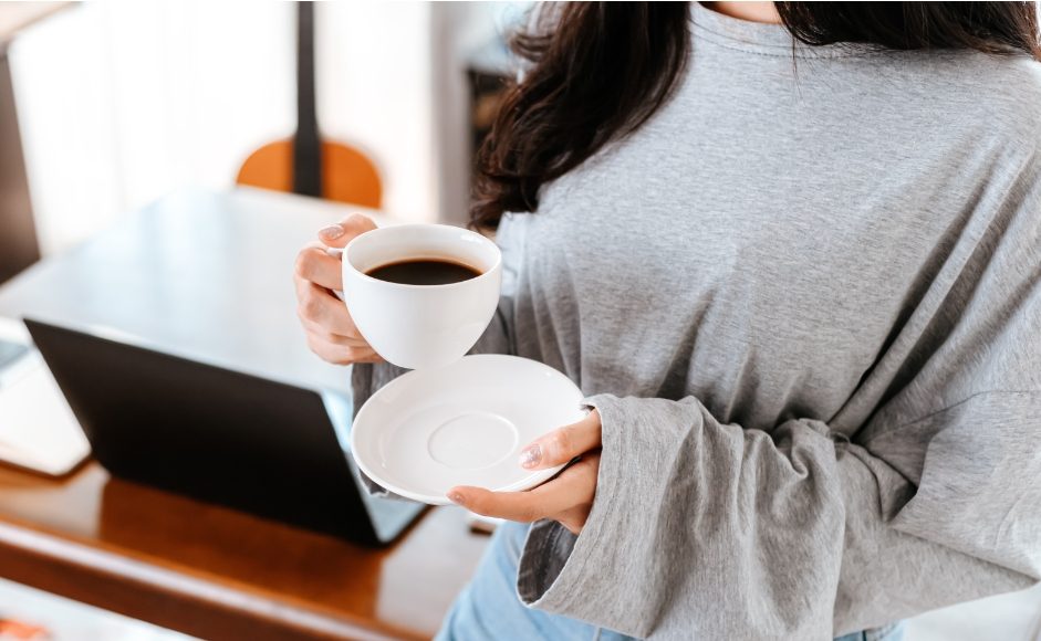 ▲全力以赴面對生活的同時，別忽略身體的負荷。（圖／Shutterstock）