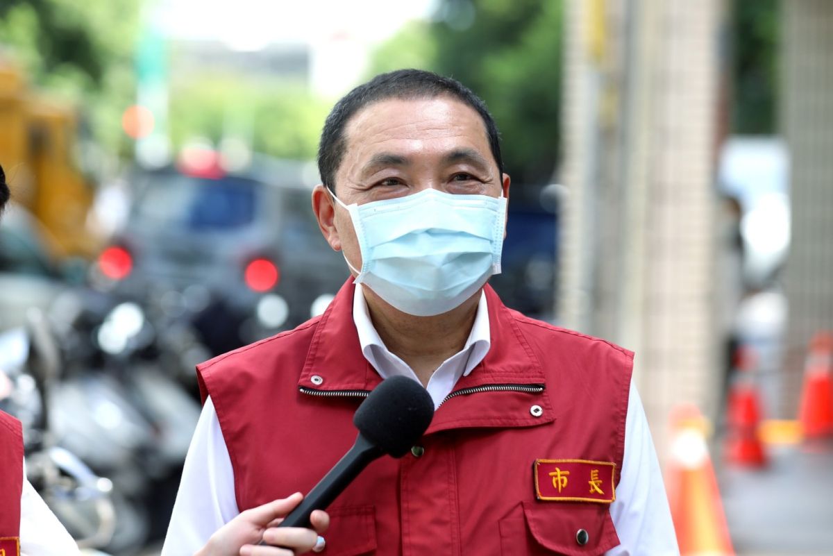 ▲侯友宜表示，希望總統蔡英文真的能夠聽進去，在國門的把關上，能夠採取最少2次的入境普篩。（圖／新北市政府提供）