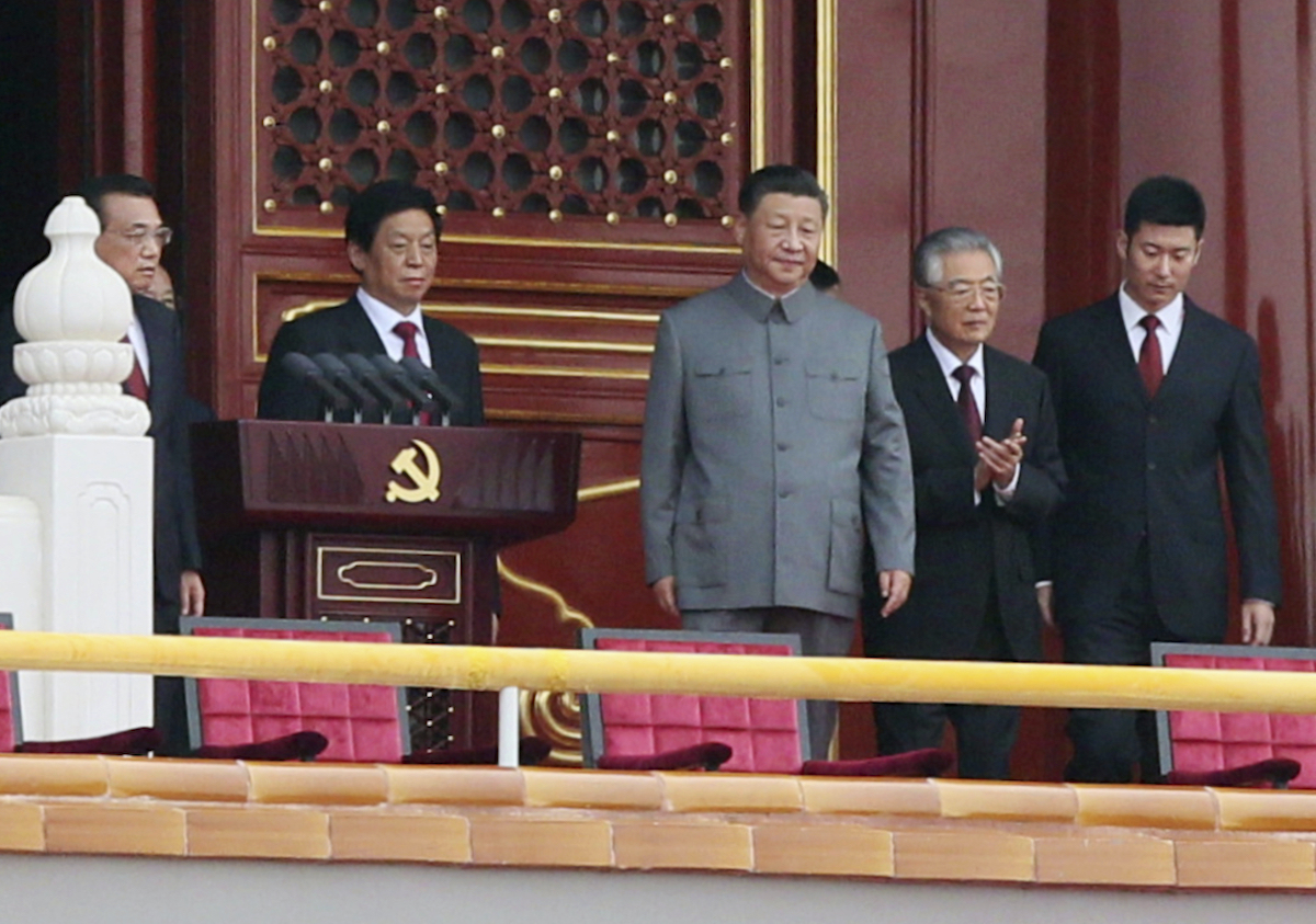 ▲《彭博社》報導分析，中國正在面臨經濟增長放緩、勞動力老化等問題，與此同時於百年黨慶演講強調改革開放、脫貧成就目的是強化中共政權正當性。（圖／美聯社／達志影像）