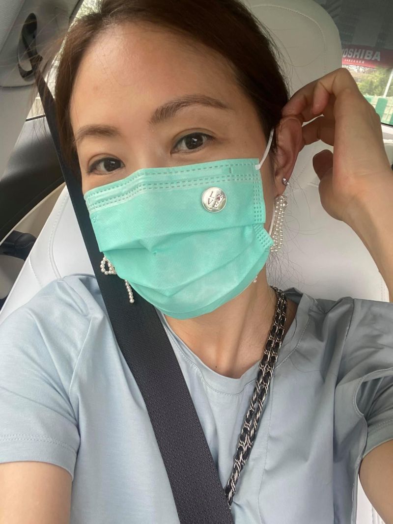 ▲賈永婕體恤醫療人員辛苦,號召各界捐贈HFNC、PAPR等醫療器材。(圖/賈永婕臉書)