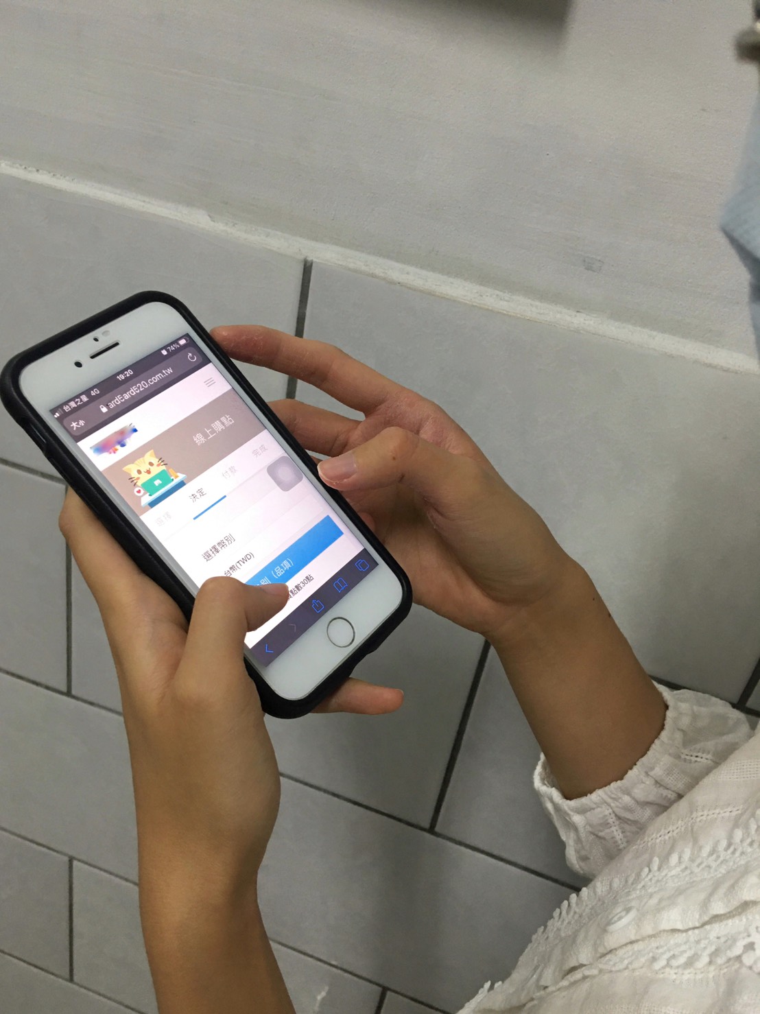 ▲停課不停學，孩子借用家長手機或平板線上學習，竟衍生出家長荷包大傷災情。（圖／市府提供）