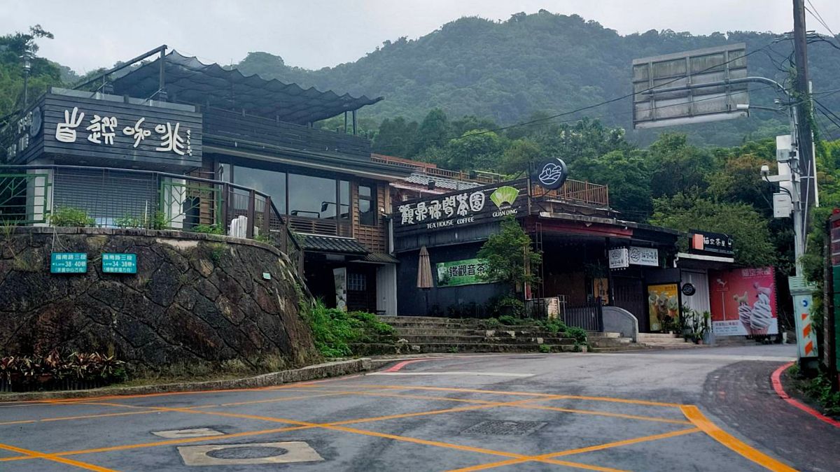 ▲台北市木柵貓空地區，貓空纜車因為三級警戒停駛至今，當地店家也相繼宣布停業。（圖／指南里長張佳南提供）