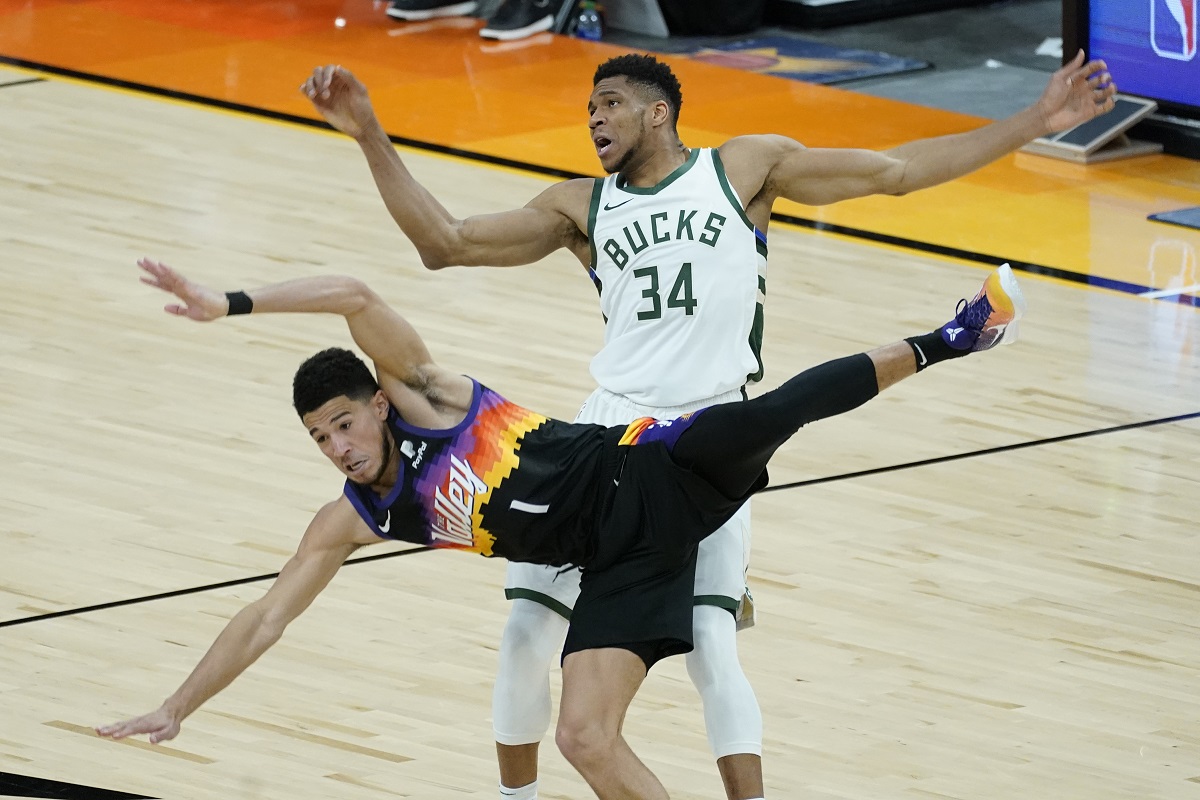 ▲公鹿和太陽將在總冠軍賽交手。（圖／美聯社／達志影像）