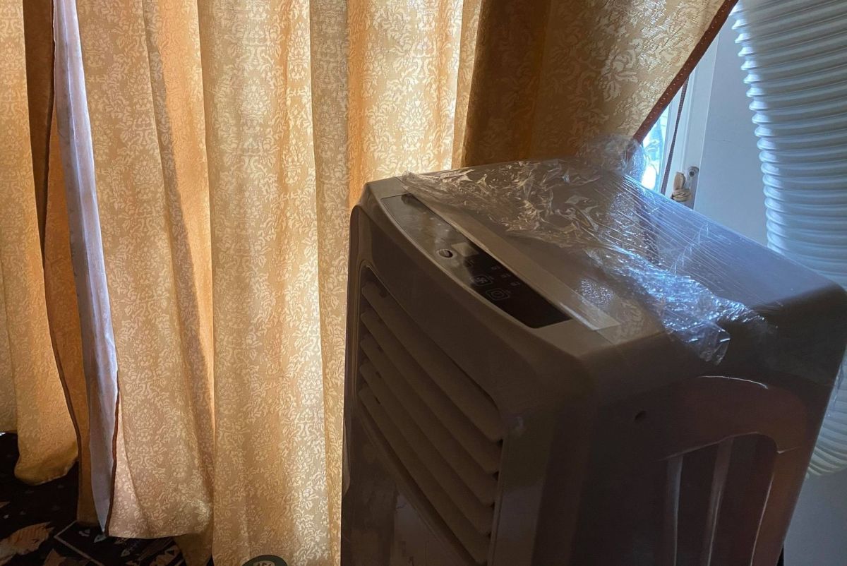 ▲有網友好奇詢問「2022年了，移動式冷氣到底能買不？」過來人卻狠心勸退。（示意圖／NOWnews資料照）