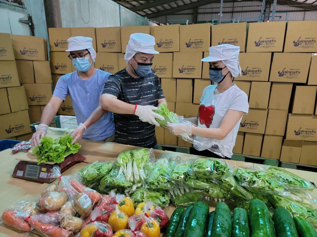 ▲台北農產運銷公司今（26）日召開股東會並進行人事改選，然而農委會、青果社董事共9席退席，董事召集人楊鎮浯表示，將於30日下午繼續議程。（示意圖／NOWnews資料照）