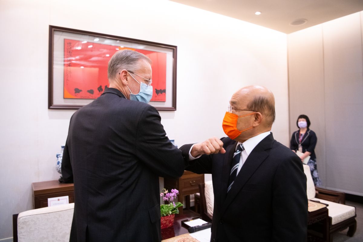 ▲酈英傑將離任，蘇貞昌感謝其對增進台美關係的貢獻。（圖／行政院提供）