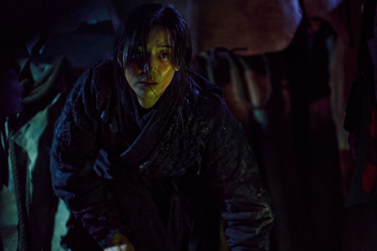 ▲全智賢在《屍戰朝鮮：雅信傳》中冷酷無情。（圖／Netflix）