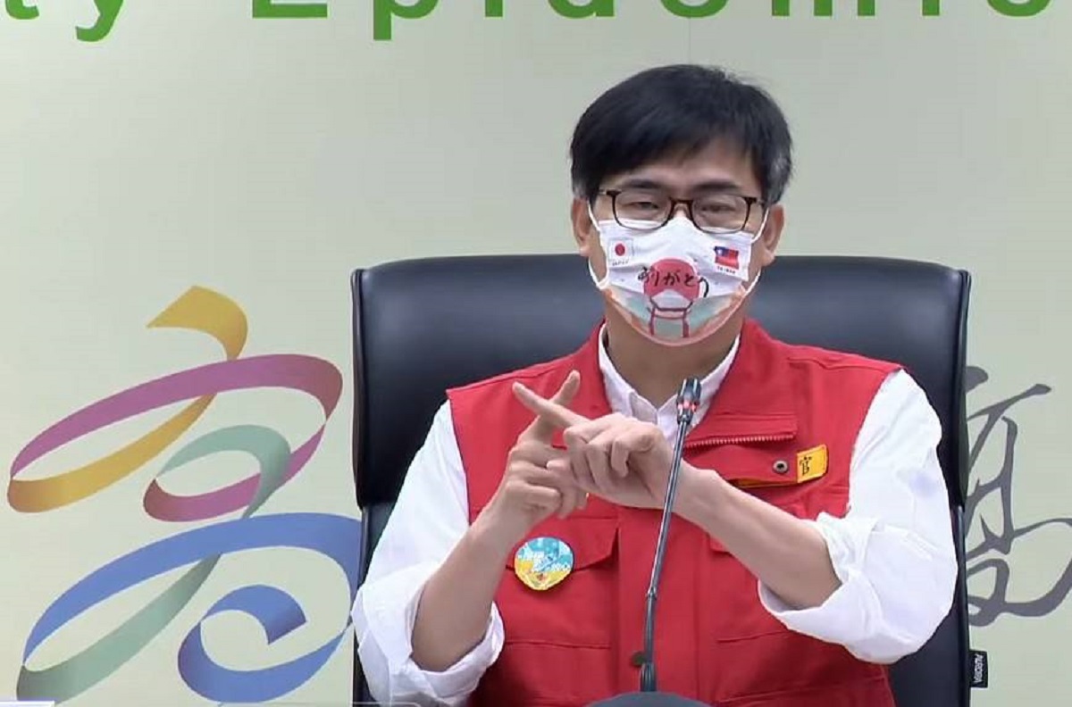 ▲高雄市長陳其邁向中央喊話，各縣市先打完疫苗可先領取，他認為，「速度快的同學要等速度慢的同學這樣也不太好。」（圖／高市府提供）

