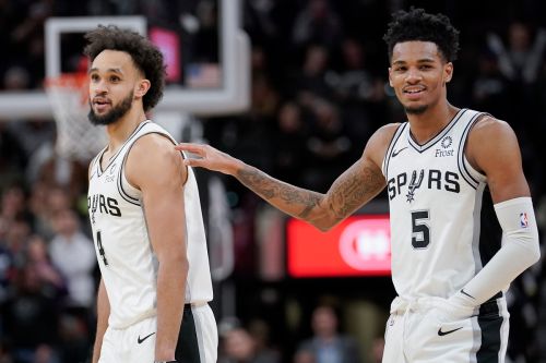 ▲Dejounte Murray(右)和Derrick White過去曾是馬刺希望。（圖／美聯社／達志影像）