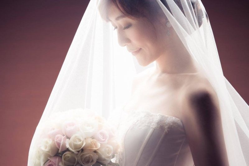 美女主播披「賈永婕婚紗」出嫁　超仙新娘照首度曝光
