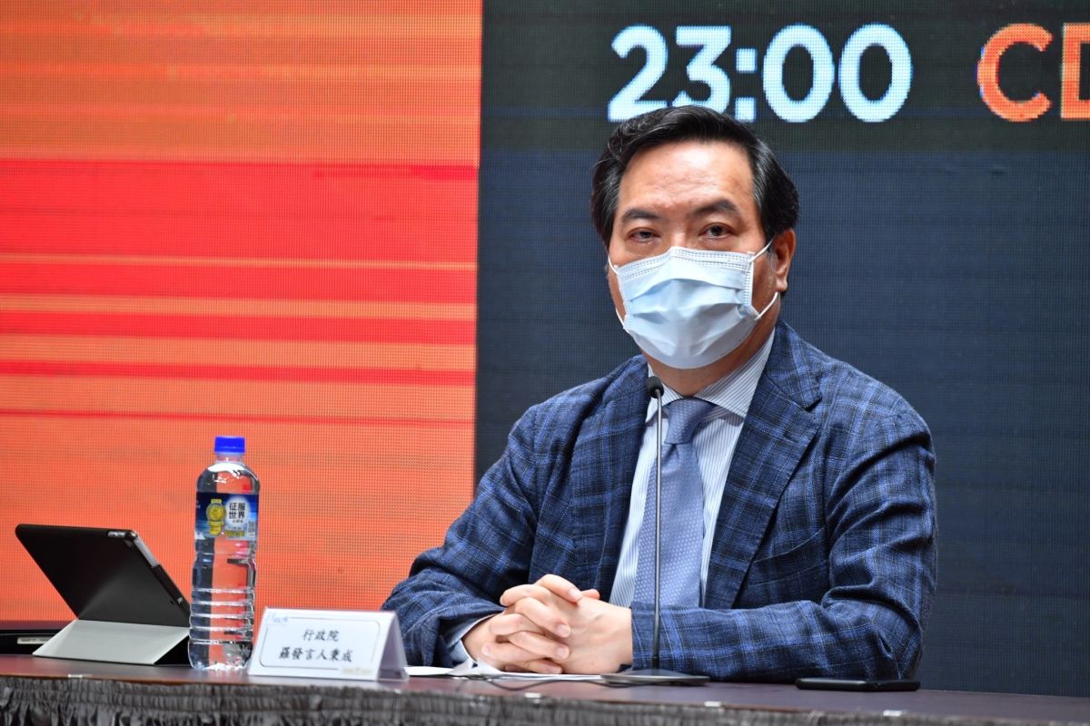 ▲外界擔心台灣在BNT疫苗採購捐贈過程遭矮化，行政院發言人羅秉成12日表示，相信捐贈方沒有，也不會這麼做。（圖／行政院提供）