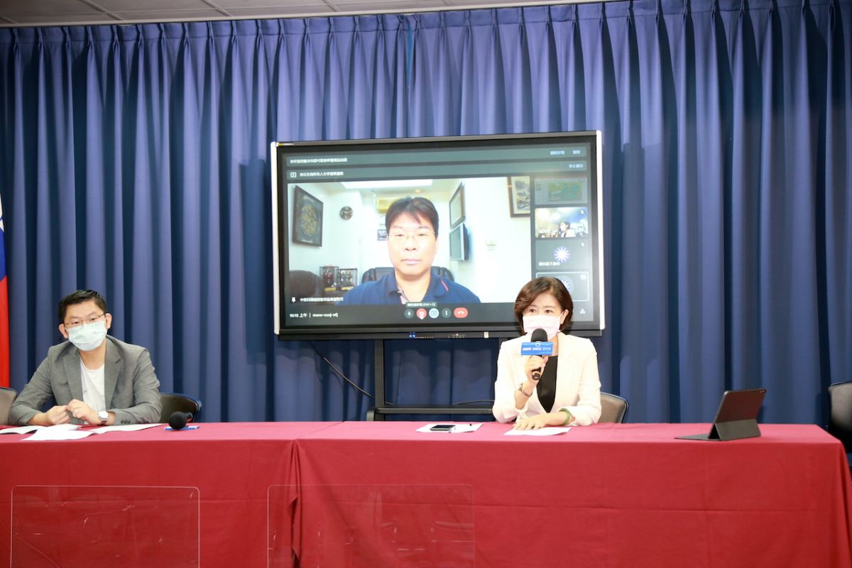 ▲國民黨中央黨部今日上午召開「蔡政府防疫無能、解封失能！」記者會，痛批微解封亂象。（圖／國民黨文傳會提供）