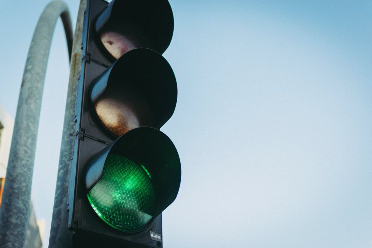 ▲有網友好奇若「綠燈也設倒數」，是否能減少交通事故發生。（示意圖／翻攝自《pexels》 ）