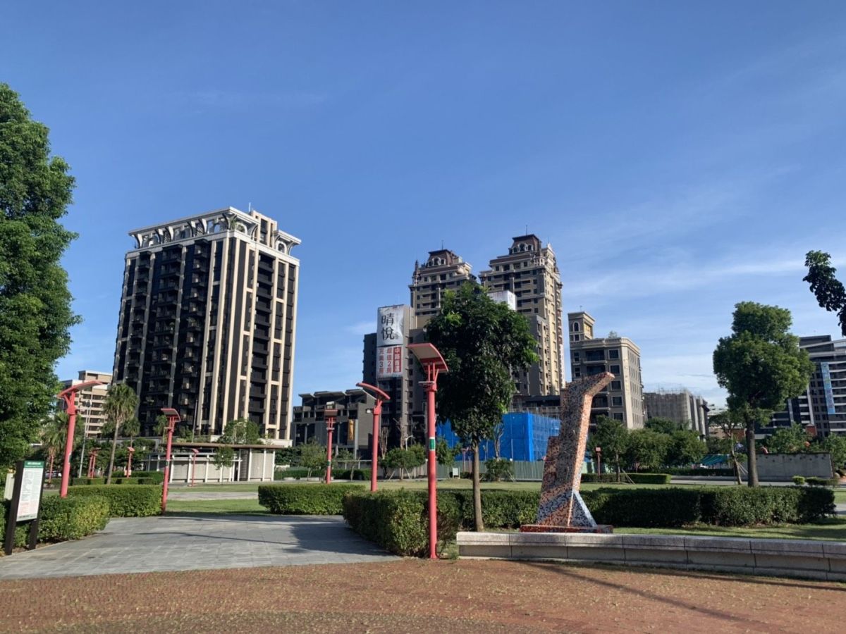 ▲選擇高樓層的房屋，需注意水壓、電梯與戶數的比例等重點。（圖／NOWnews資料照片）