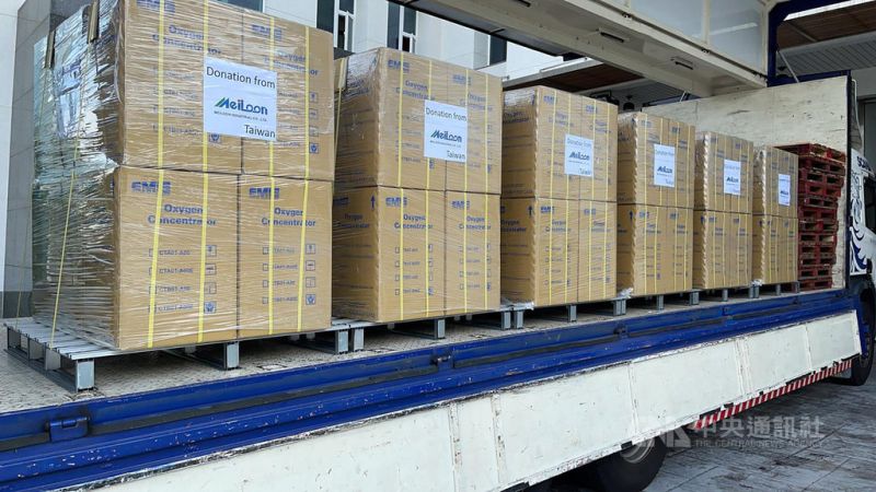 憂心印尼疫情　台商美隆工業援贈100台製氧機
