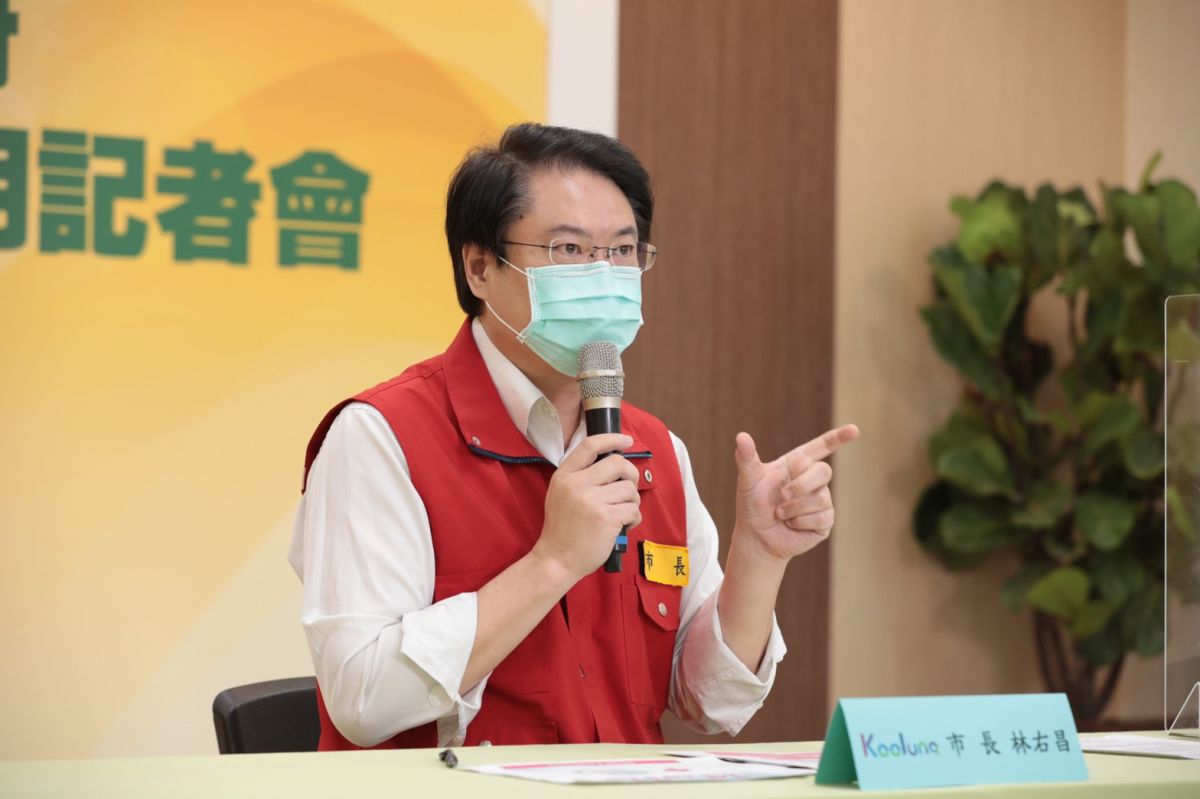 ▲基隆市長林右昌強調，期待雙北也都能夠+0，讓疫情趨緩，希望在26日順利降低警戒的層級，「這是大家共同的期望。」（圖／基隆市政府提供）