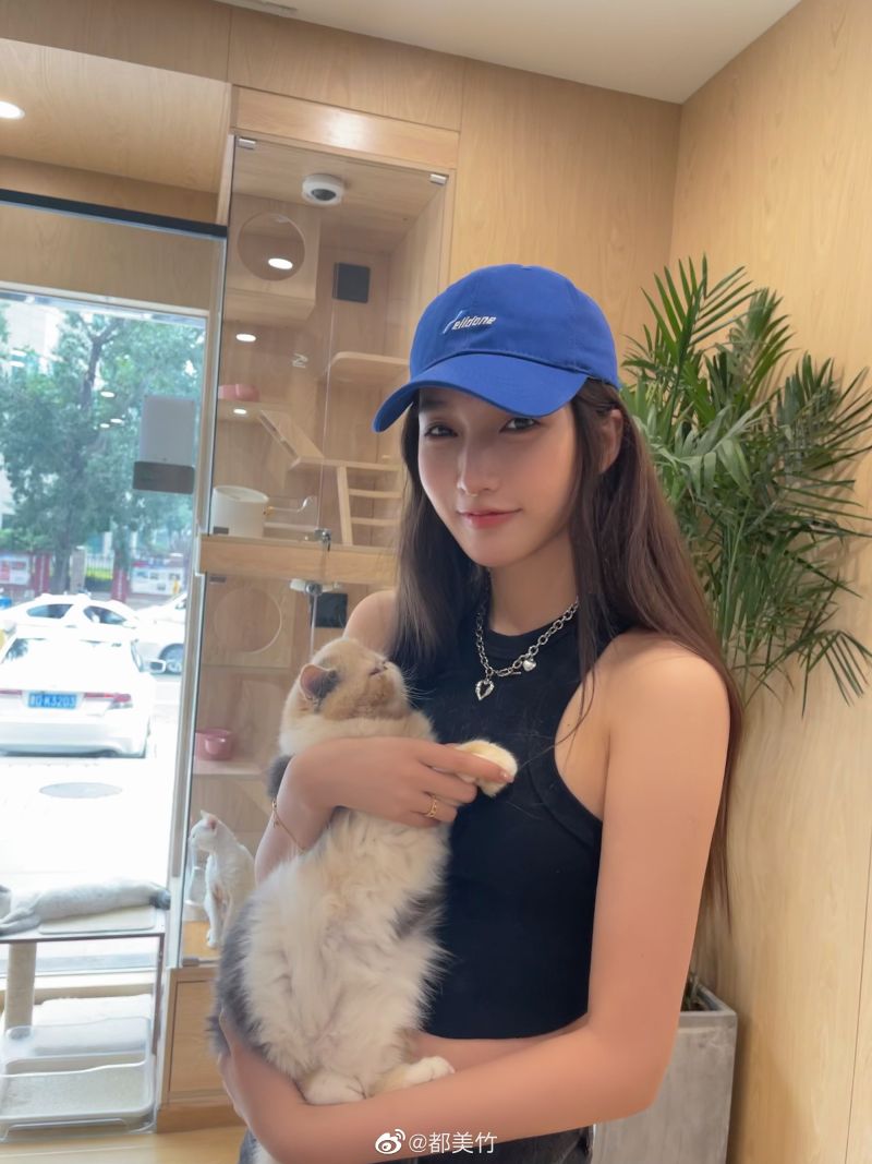 ▲都美竹寫下長文爆料吳亦凡私下惡劣行徑。(圖/翻攝都美竹微博)