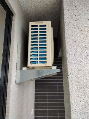 ▲冷氣室外機材質不同,收費也不一樣。(示意圖/翻攝爆廢公社公開版 ) ▲冷氣室外機材質不同,收費也不一樣。(示意圖/翻攝爆廢公社公開版 )