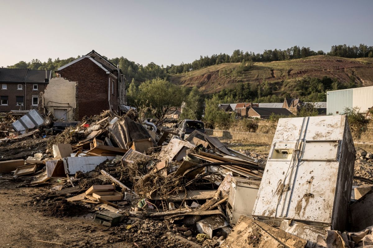 ▲比利時上週發生河水潰堤和瞬間洪水，當局宣布死亡人數增至37人，還有6人下落不明。（圖／美聯社／達志影像）