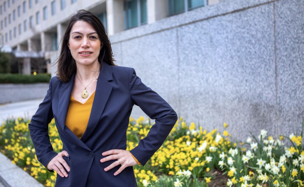 ▲美國國務院立法事務代理助卿杜拉克盧（NazDurakoğlu）呼籲理念相近國家與台灣往來，公開展現對台灣的支持。（圖／翻攝自ShareAmerica）