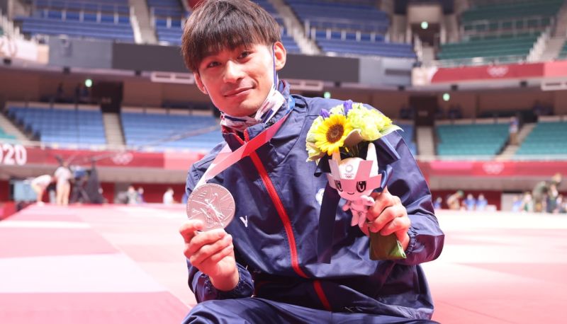 ▲中華隊柔道好手楊勇緯（白）拿下銀牌，為台灣奧運柔道隊史首面獎牌。（圖／體育署提供）