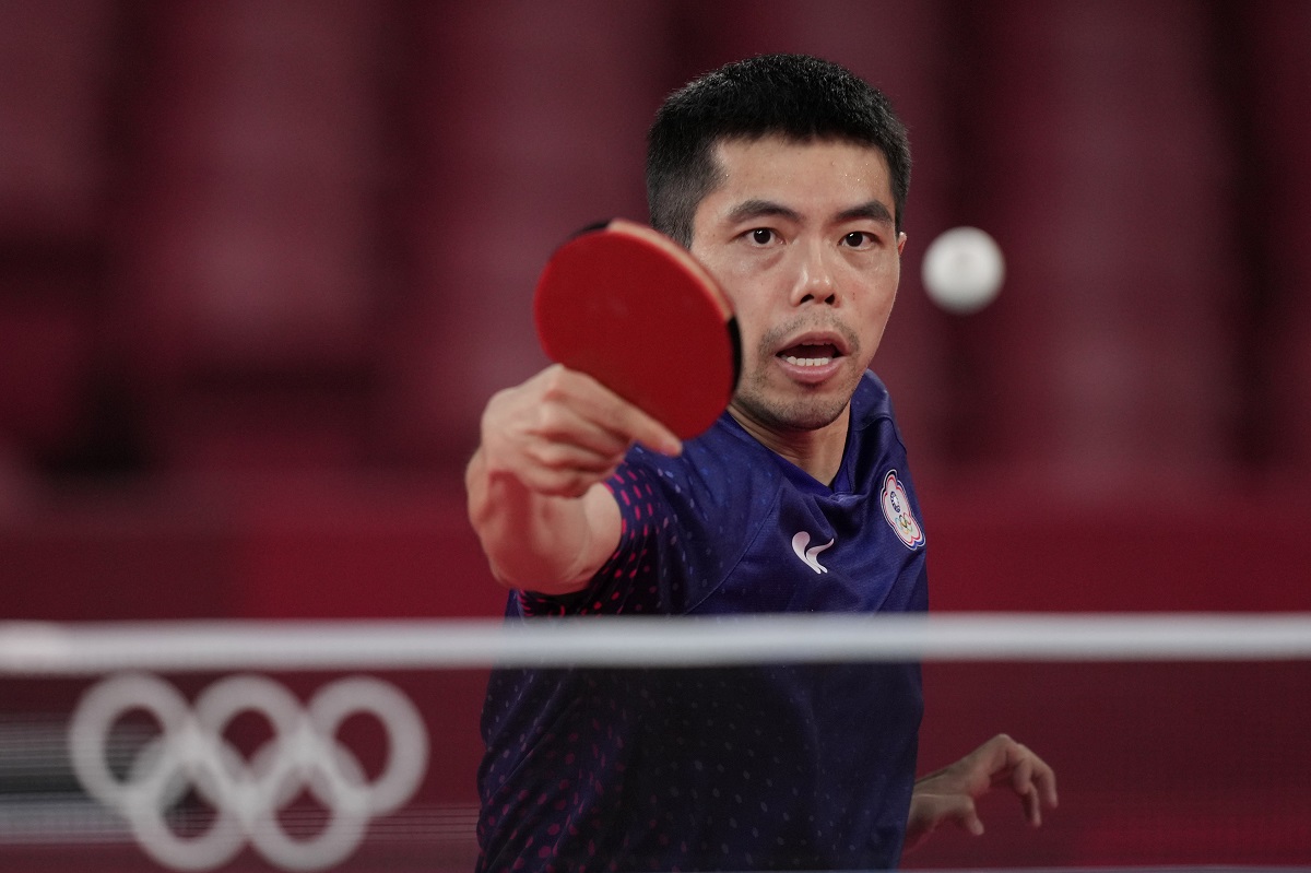 ▲台灣「桌球教父」莊智淵在東京奧運32強戰取勝。（圖／體育署提供）