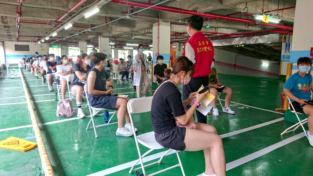 ▲高雄市長陳其邁指示運動發展局提前規畫為高市全運會代表隊接種疫苗。（圖／高雄市政府提供）