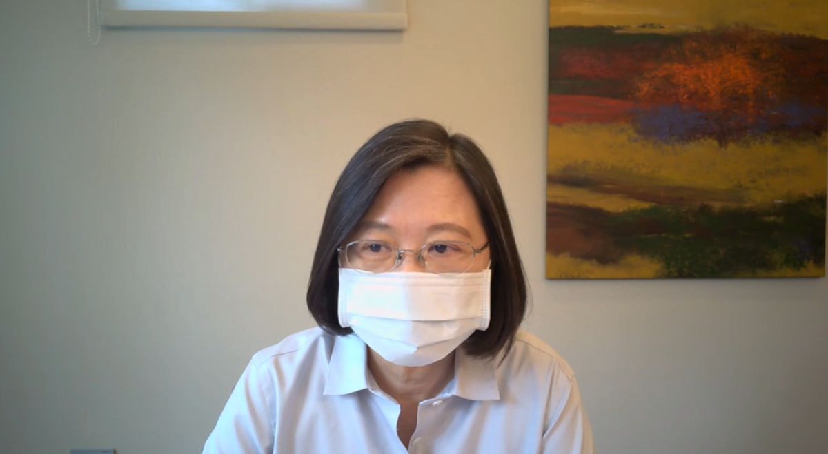 ▲蔡英文於民進黨中常會中表示，無論防疫還是奧運，台灣都要加油。（圖／民進黨提供）