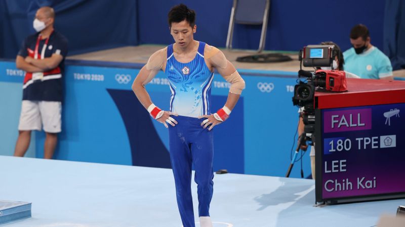 ▲「鞍馬王子」李智凱在東京奧運個人全能決賽中，在擅長的鞍馬項目罕見發生兩次落馬失誤。（圖／體育署提供）
