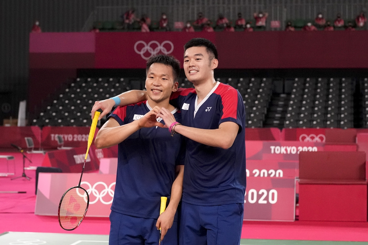 ▲黃金羽球男雙「麟洋配」王齊麟／李洋勇奪本屆東京奧運金牌，成為各國頭號勁敵，拿下東奧銅牌大馬組合謝定峰／蘇偉譯就表示新目標要終止對戰3連敗。（圖／美聯社）