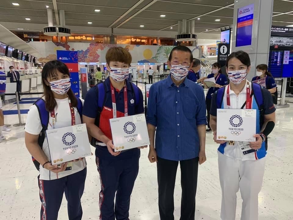 ▲駐日代表謝長廷上午歡送選手返台。（圖／翻攝自謝長廷臉書專頁）