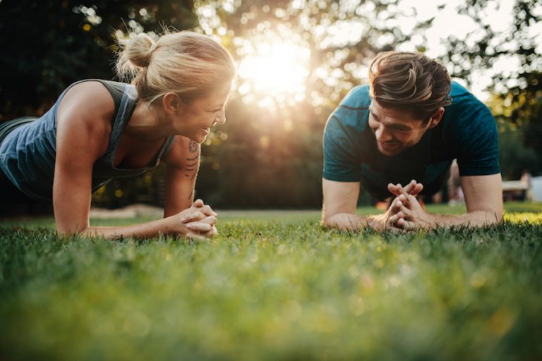 ▲你每週的運動時間是12小時還是12分鐘呢？其實高強度低頻率的訓練，更有效率。（圖／Shutterstock）