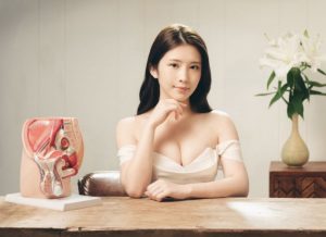 雞排妹 ▲雞排妹遭爆新歡「保時捷男」,已經有了論及婚嫁的女友。(圖/翻攝鄭家純臉書)