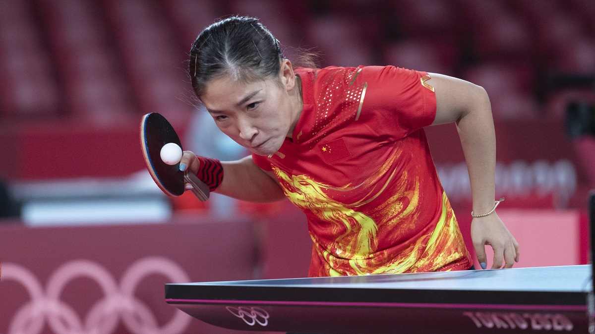 ▲劉詩雯因肘疾復發退出東京奧運女團賽事，前日本桌球天后福原愛則特意拍影片，為閨密劉詩雯打氣。（圖／美聯社／達志影像）
