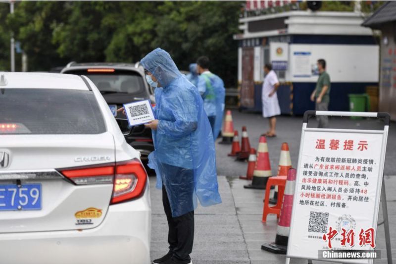 中國新增染疫緩降　鄭州常態化核酸檢測惹民怨
