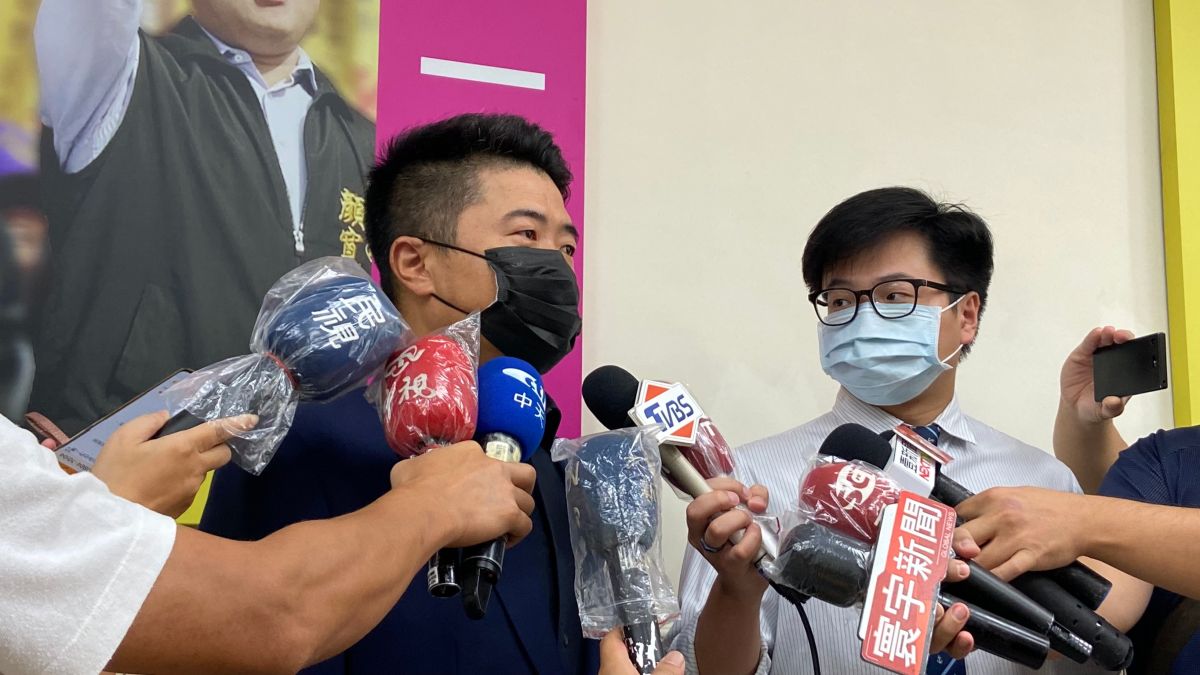 ▲國民黨副秘書長顏寬恒宣布「歸還」義務副秘書長一職(圖／柳榮俊攝2021.8.4)