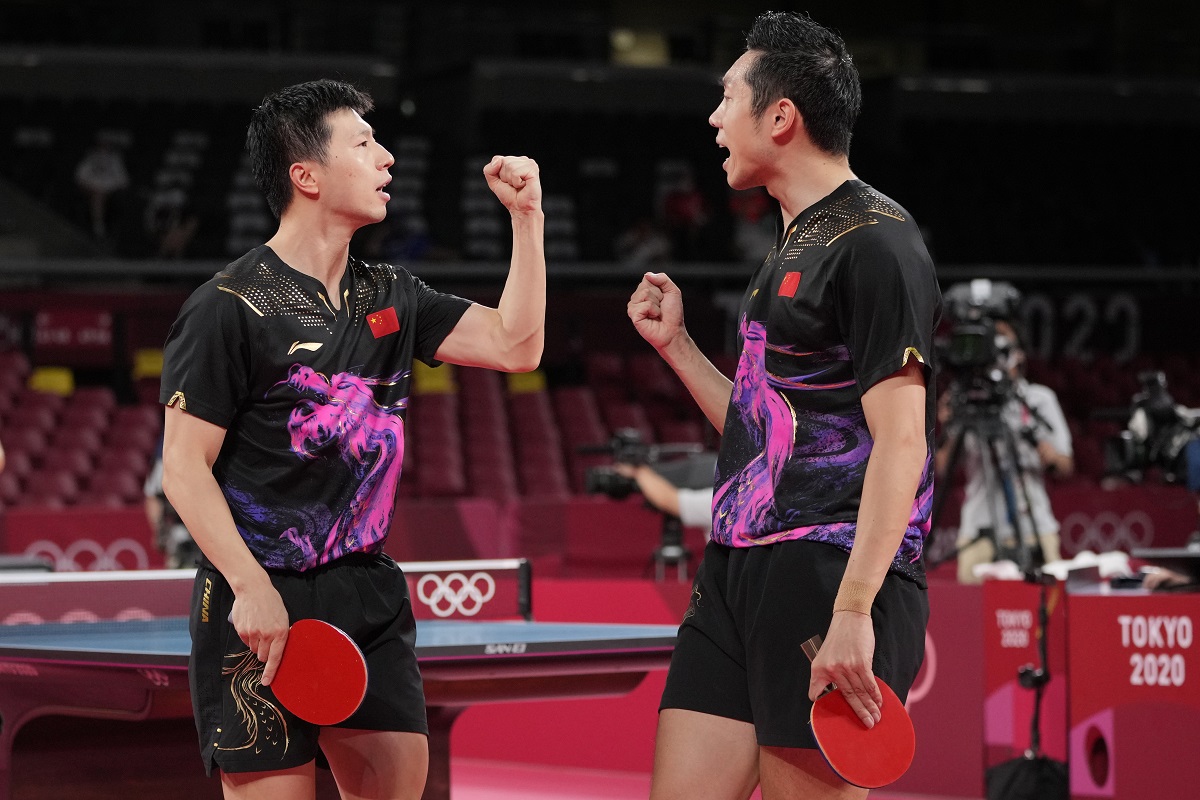 ▲中國大陸男團拿下男團金牌。（圖／美聯社／達志影像）