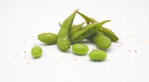 ▲毛豆該如何保存?《泰安美食客》提醒,冷凍前需要多加一步驟,才能保持顏色翠綠、味道新鮮。(示意圖/翻攝自《pixabay》) ▲毛豆含有豐富的營養價值,料理方式也相當多變。(示意圖/翻攝自《pixabay》)