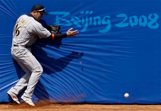 ▲佐藤隆彥曾在北京奧運被指為戰犯。（圖／美聯社／達志影像）