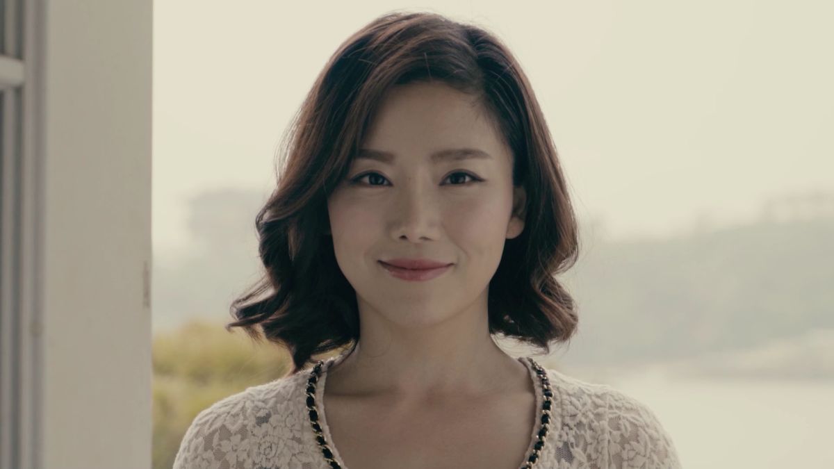 ▲李彩林片中為男主角的假老婆。（圖／暗光鳥電影）