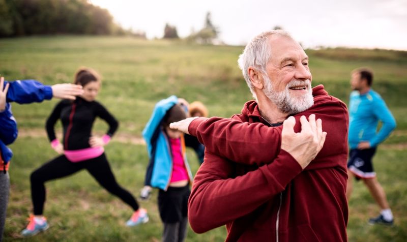 ▲醫師指出，50歲開始肌肉流失速度加快，體力會有明顯下降。（圖／翻攝網路）