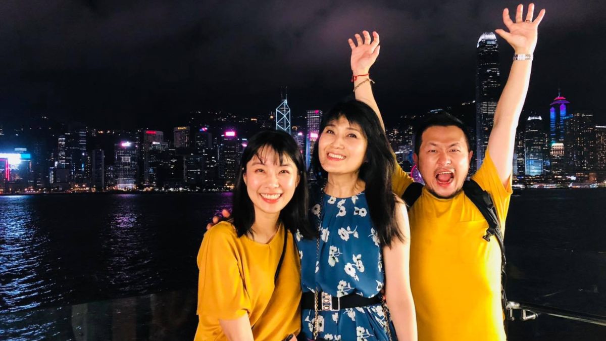 ▲九把刀岳母（中）打完疫苗4天後猝逝。（圖／九把刀臉書）